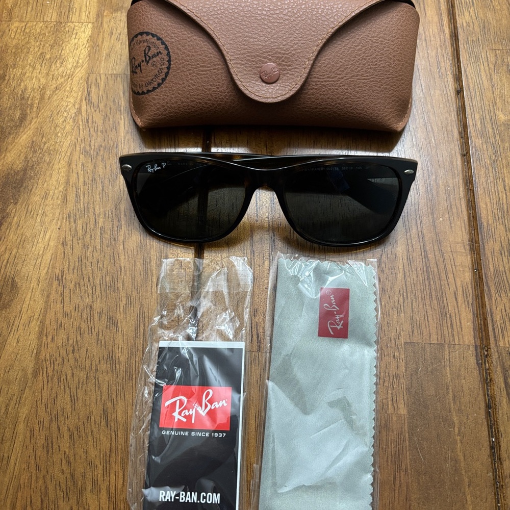Ray-Ban tortis shell sunglasses